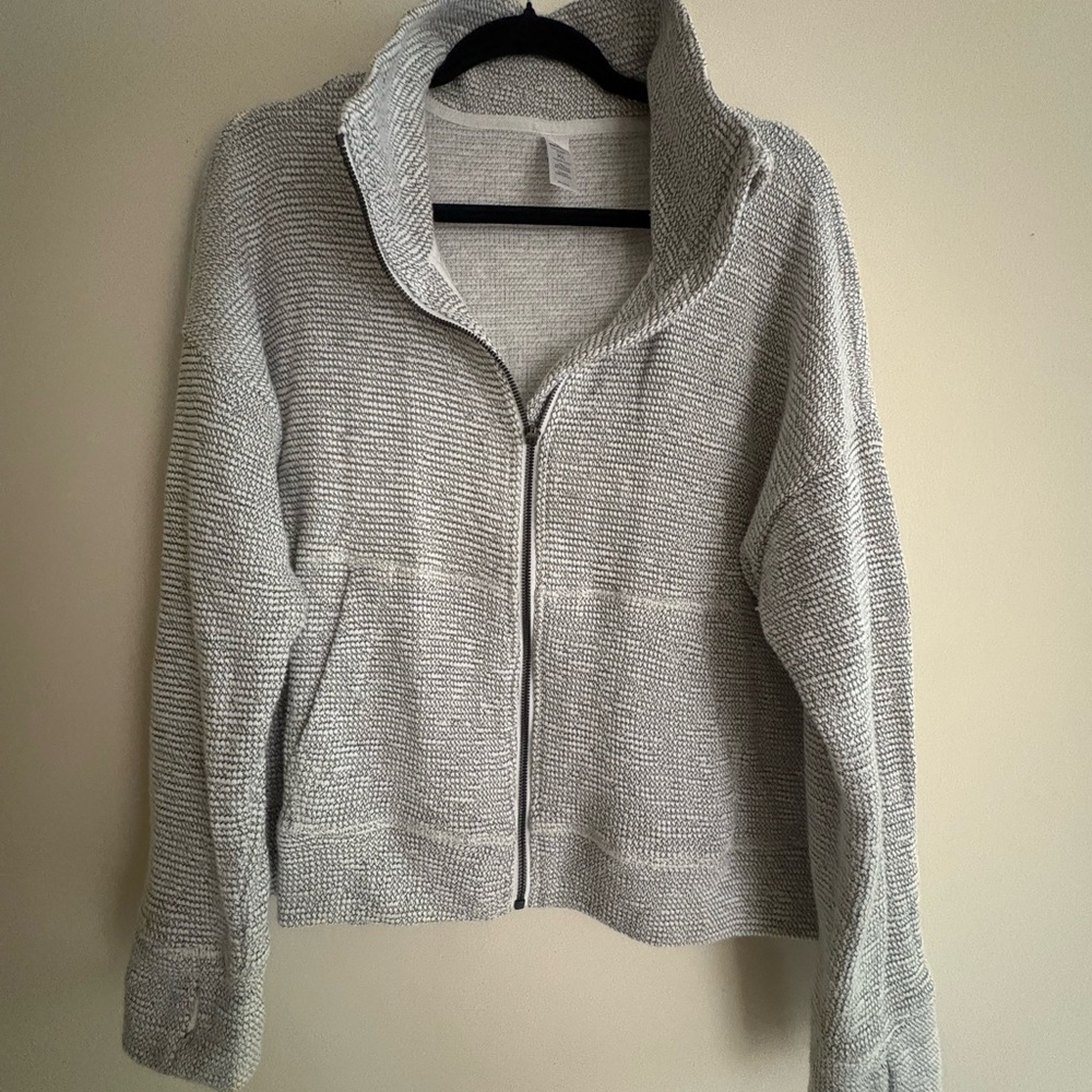 Women's Zip-Up Sweater Jacket